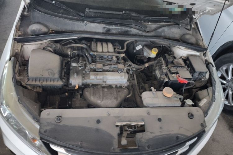 Used Baojun 310W 2017 1.2L Manual Value Edition China V Engine Bay