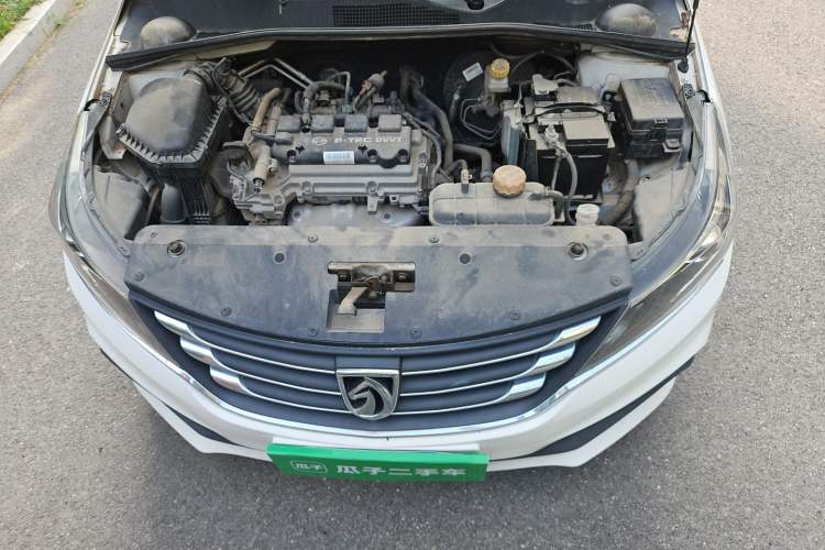 Used Baojun 310W 2017 1.5L Manual Comfort Version China VI Emission Standard Engine Bay