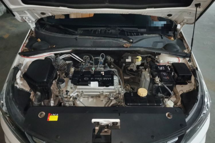 Used Baojun 310W 2017 1.5L Manual Fashion Edition China VI Engine Bay