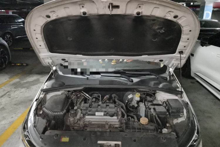 Used Baojun 310W 2017 1.5L Manual Fashion Model China V Engine Bay