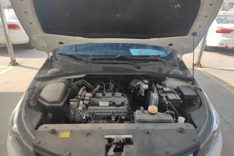 Used Baojun 310W 2017 1.5L Manual Comfort Version China VI Emission Standard Engine Bay