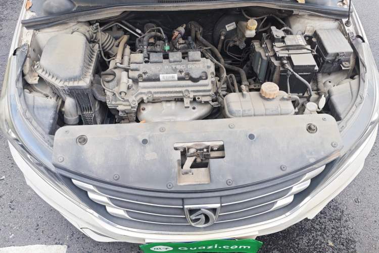 Used Baojun 310W 2017 1.5L Manual Fashion Model China V Engine Bay