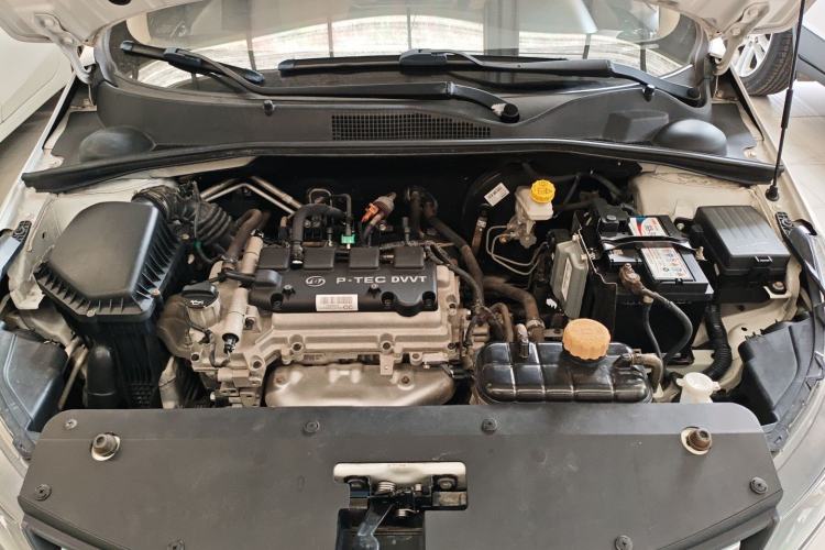 Used Baojun 310W 2017 1.5L Manual Comfort Version China V Engine Bay