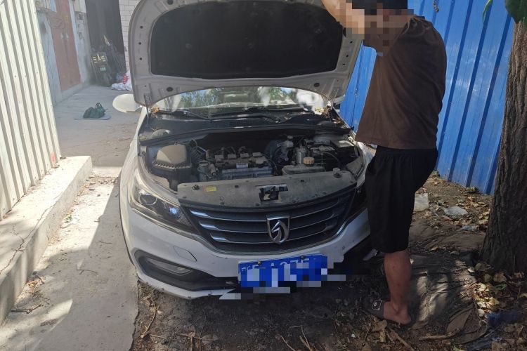 Used Baojun 310W 2017 1.5L Manual Comfort Version China VI Emission Standard Engine Bay