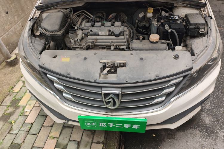 Used Baojun 310W 2017 1.5L Manual Comfort Version China V Engine Bay