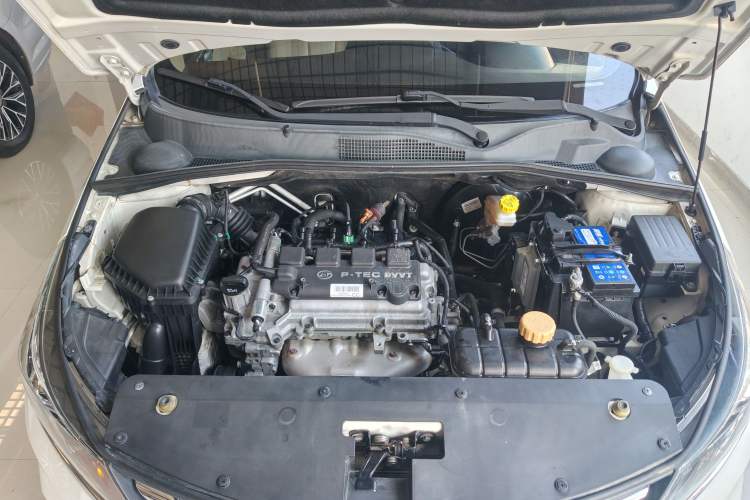 Used Baojun 310W 2017 1.5L Manual Comfort Version China V Engine Bay