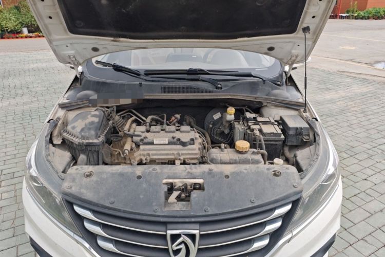 Used Baojun 310W 2017 1.5L Manual Fashion Model China V Engine Bay