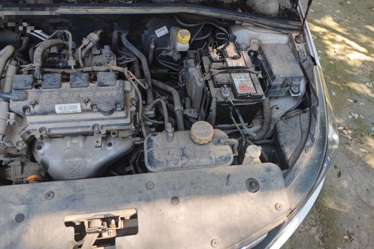Used Baojun 310W 2017 1.5L Manual Fashion Edition China VI Engine Bay Left