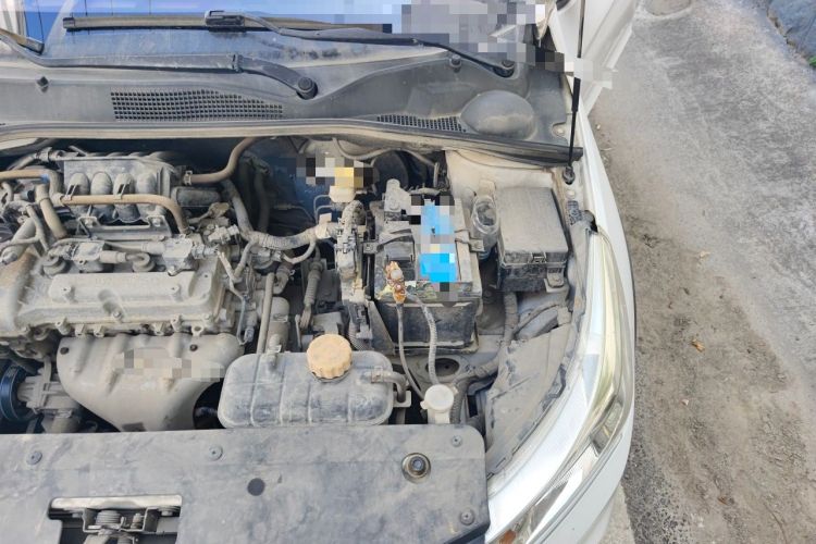 Used Baojun 310W 2017 1.2L Manual Value Edition China V Engine Bay Left