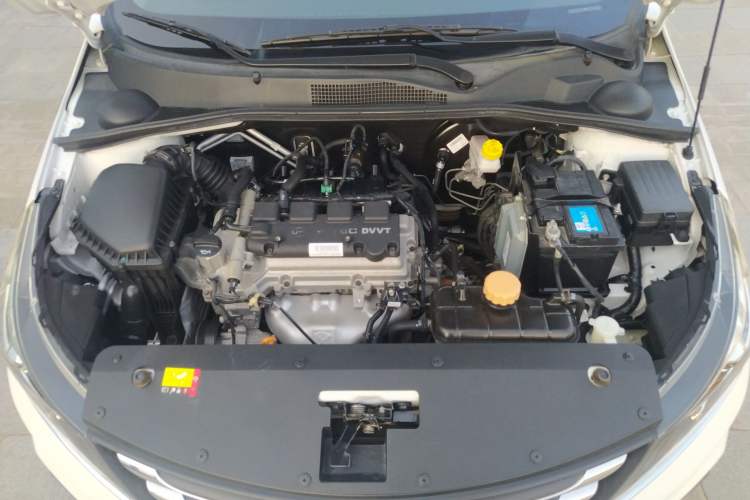 Used Baojun 310W 2017 1.5L Manual Fashion Edition China VI Engine Bay