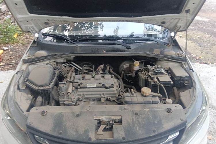 Used Baojun 310W 2017 1.5L Manual Comfort Version China V Engine Bay