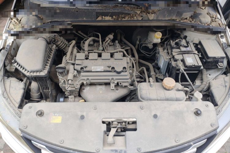 Used Baojun 310W 2017 1.5L Manual Fashion Model China V Engine Bay