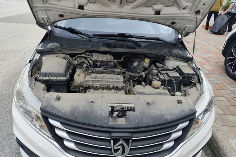 Used Baojun 310W 2017 1.2L Manual Value Edition China V Engine Bay