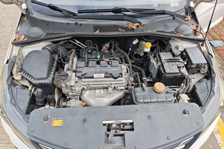 Used Baojun 310W 2017 1.5L Manual Fashion Model China V Engine Bay
