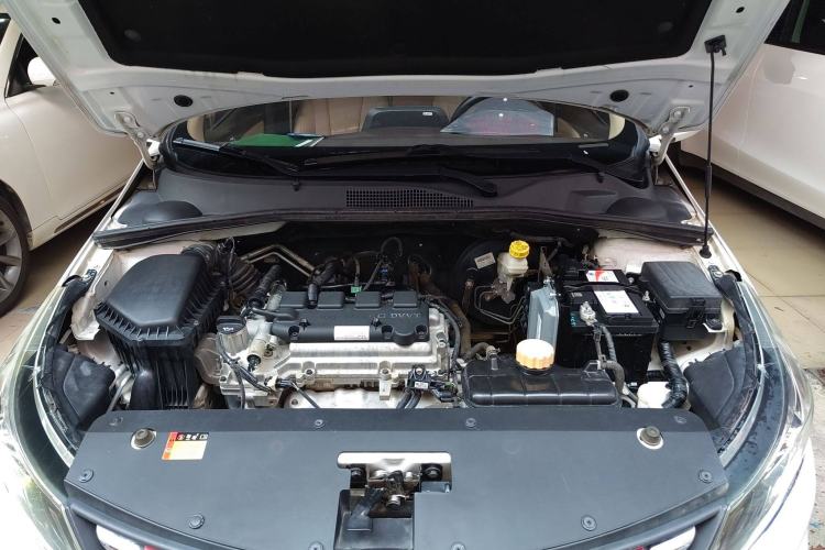 Used Baojun 310W 2017 1.5L Manual Fashion Edition China VI Engine Bay