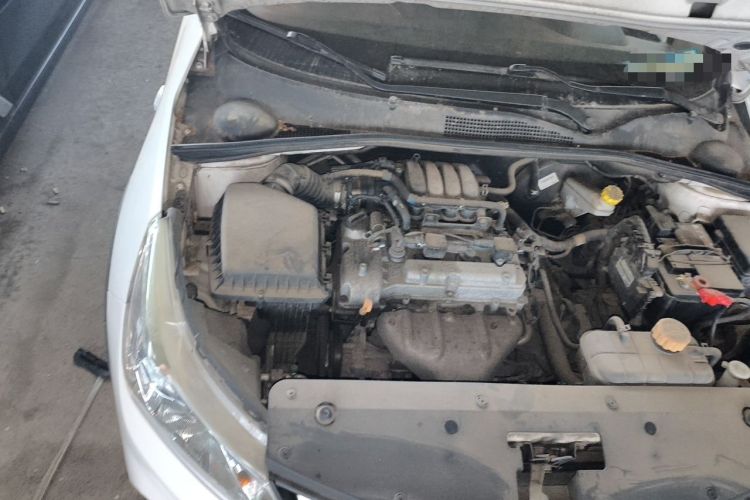 Used Baojun 310W 2017 1.2L Manual Value Edition China V Engine Bay Right