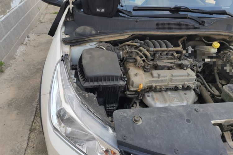 Used Baojun 310W 2017 1.2L Manual Value Edition China V Engine Bay Right