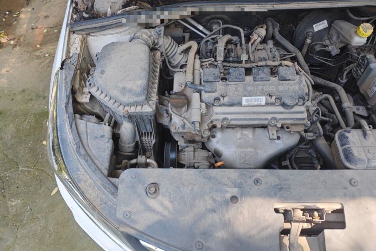 Used Baojun 310W 2017 1.5L Manual Fashion Edition China VI Engine Bay Right
