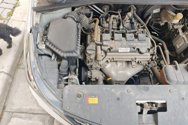 Used Baojun 310W 2017 1.5L Manual Comfort Version China V Engine Bay Right