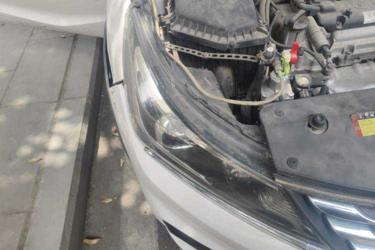 Used Baojun 310W 2017 1.5L Manual Fashion Edition China VI Engine Bay Right