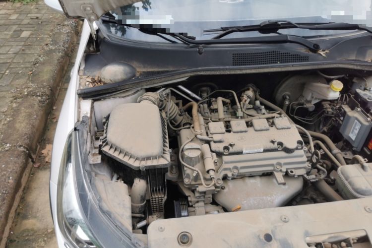 Used Baojun 310W 2017 1.5L Manual Comfort Version China V Engine Bay Right