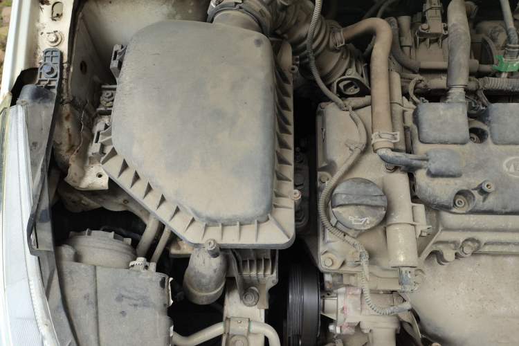 Used Baojun 310W 2017 1.5L Manual Comfort Version China V Engine Bay Right