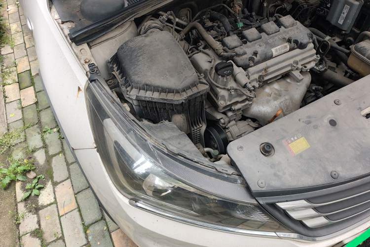 Used Baojun 310W 2017 1.5L Manual Comfort Version China V Engine Bay Right