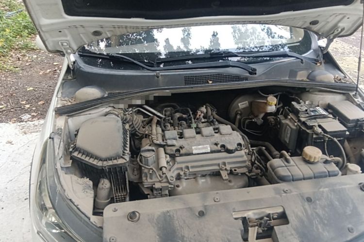 Used Baojun 310W 2017 1.5L Manual Comfort Version China V Engine Bay Right