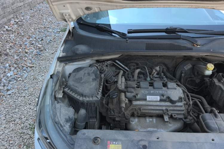 Used Baojun 310W 2017 1.5L Manual Comfort Version China V Engine Bay Right