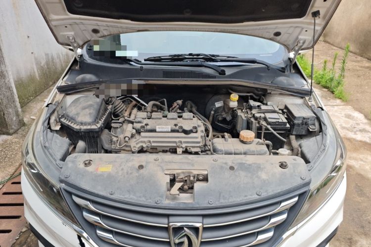 Used Baojun 310W 2017 1.5L Manual Comfort Version China V Engine Bay