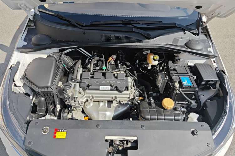 Used Baojun 310W 2017 1.5L Manual Comfort Version China V Engine Bay
