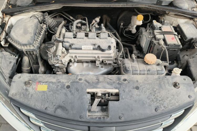 Used Baojun 310W 2017 1.5L Manual Fashion Model China V Engine Bay