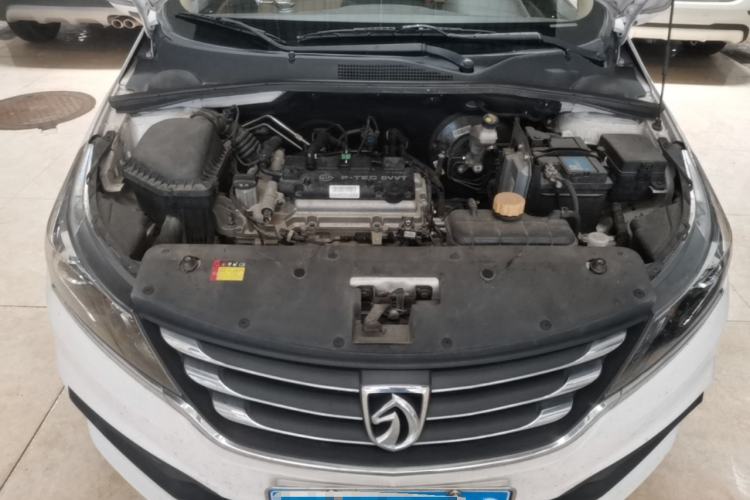 Used Baojun 310W 2017 1.5L Manual Fashion Edition China VI Engine Bay