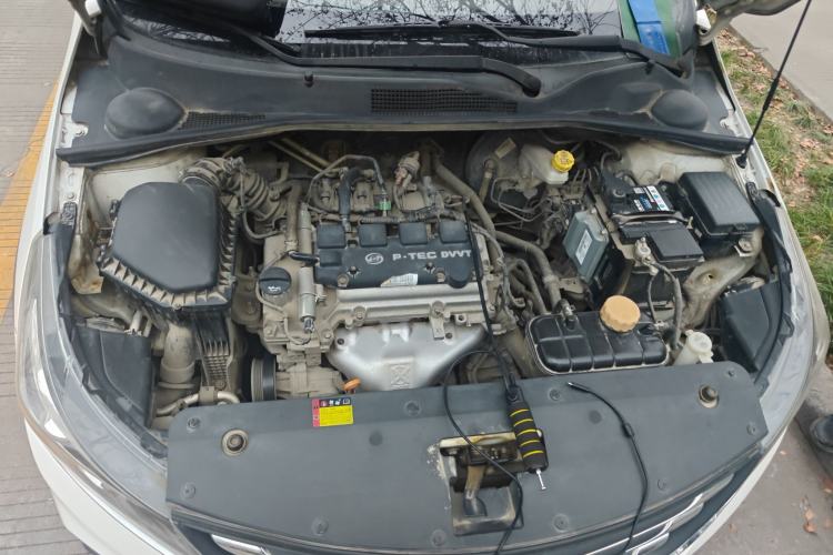 Used Baojun 310W 2017 1.5L Manual Fashion Model China V Engine Bay