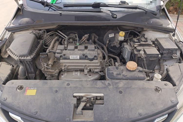 Used Baojun 310W 2017 1.5L Manual Fashion Model China V Engine Bay