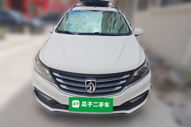 Used Baojun 310W 2017 1.5L Manual Comfort Version China V Exterior 1