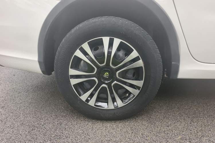 Used Baojun 310W 2017 1.5L Manual Comfort Version China VI Emission Standard Exterior 10