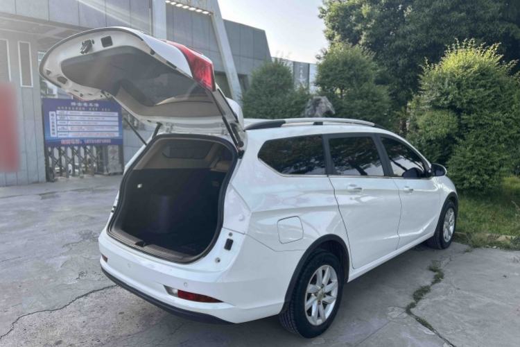 Used Baojun 310W 2017 1.5L Manual Fashion Model China V Exterior 10
