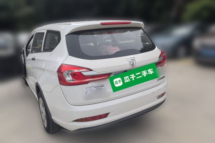 Used Baojun 310W 2017 1.2L Manual Value Edition China V Exterior 3