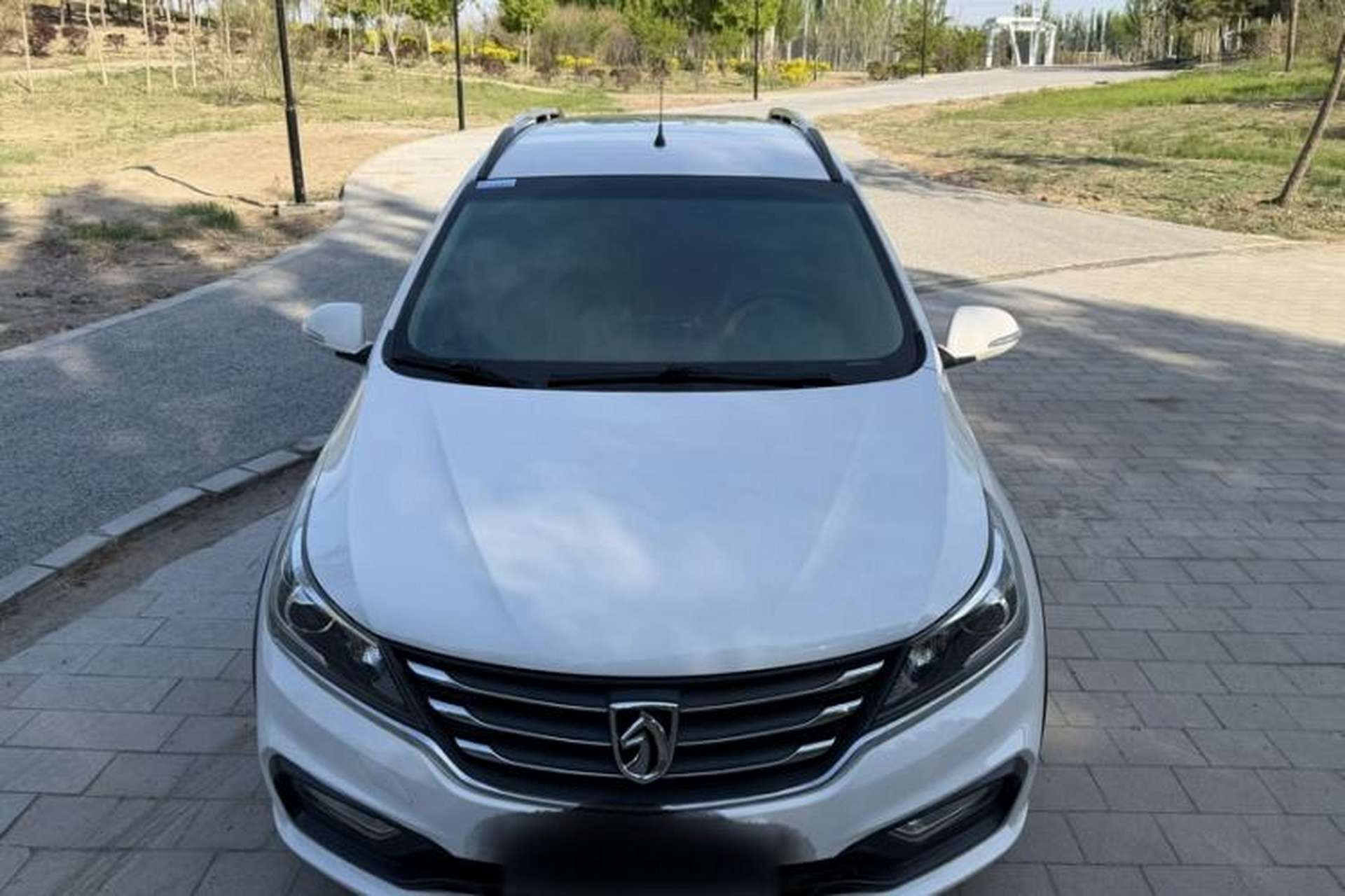 Used Baojun 310W 2017 1.5L Manual Fashion Edition China VI Exterior 3