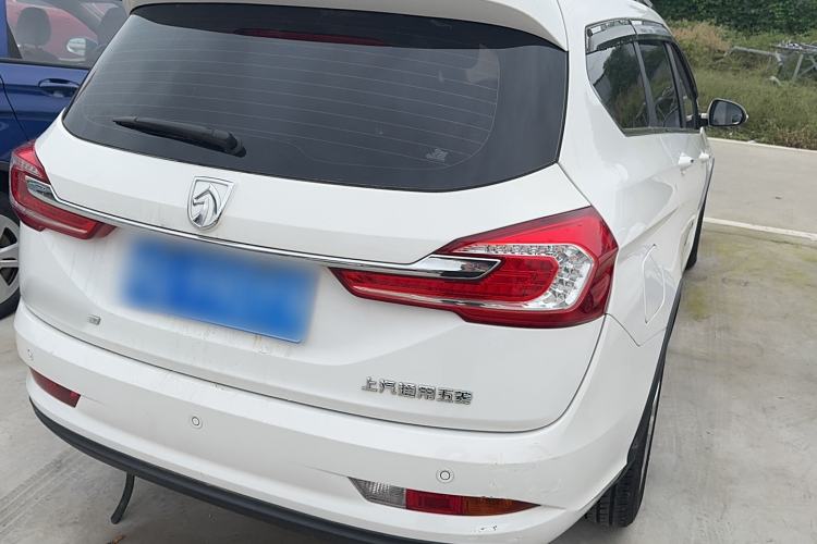 Used Baojun 310W 2017 1.5L Manual Fashion Model China V Exterior 3