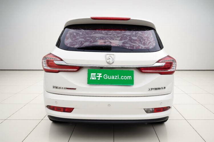 Used Baojun 310W 2017 1.5L Manual Fashion Model China V Exterior 4