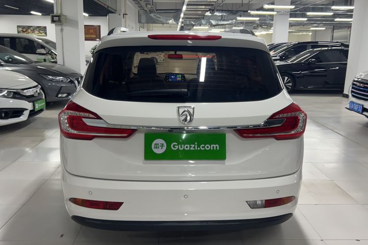 Used Baojun 310W 2017 1.5L Manual Luxury Edition China V Exterior 4