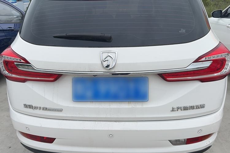 Used Baojun 310W 2017 1.5L Manual Fashion Model China V Exterior 4