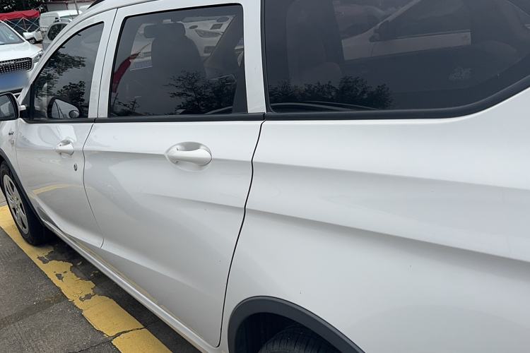 Used Baojun 310W 2017 1.5L Manual Comfort Version China V Exterior 5