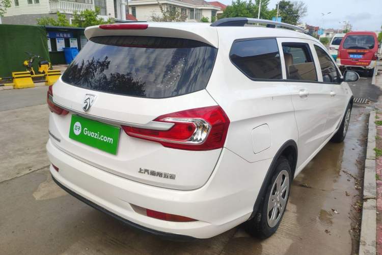 Used Baojun 310W 2017 1.5L Manual Comfort Version China V Exterior 5