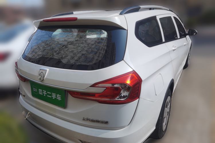 Used Baojun 310W 2017 1.5L Manual Comfort Version China V Exterior 5