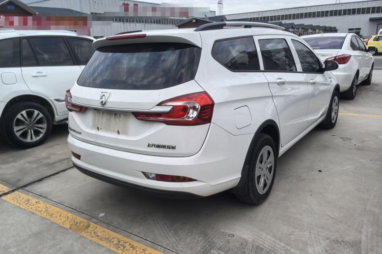 Used Baojun 310W 2017 1.5L Manual Comfort Version China V Exterior 5
