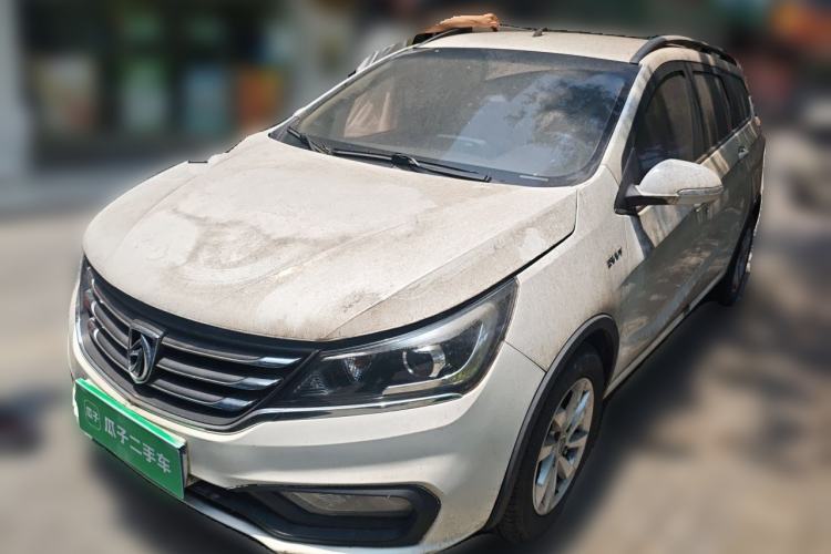 Used Baojun 310W 2017 1.5L Manual Fashion Model China V Guazi used car, China used car export, Used car for sale, Used  cars, Cheapest cars for sale