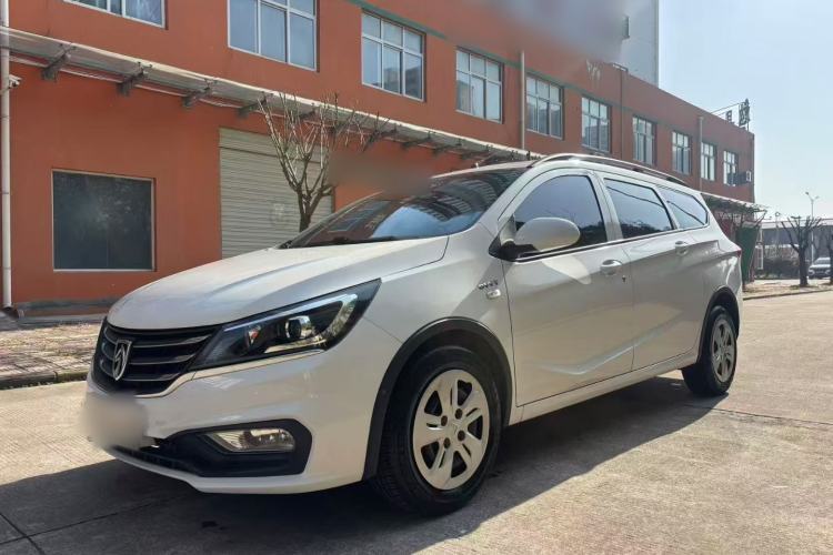Used Baojun 310W 2017 1.5L Manual Comfort Version China VI Emission Standard Guazi used car, China used car export, Used car for sale, Used  cars, Cheapest cars for sale